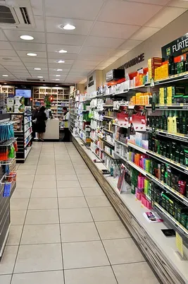 Pharmacie de la place 24